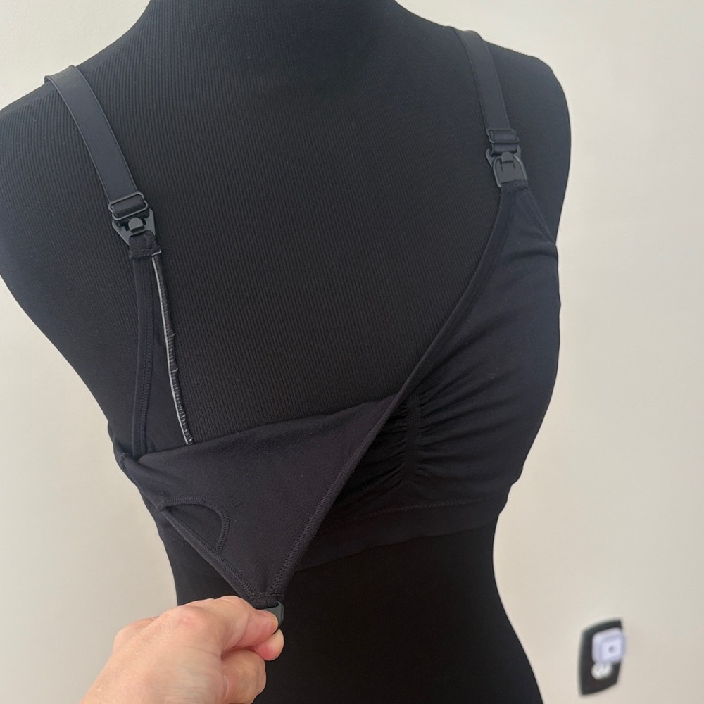 Black Wireless Nursing Bra - Picture 5 of 14